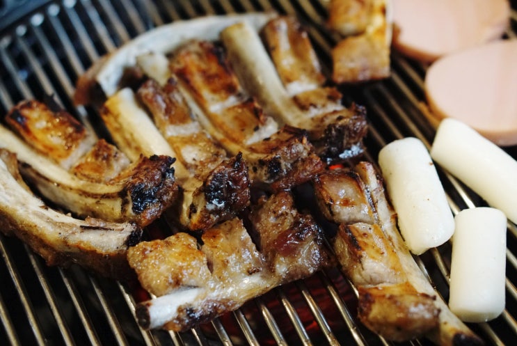  대구쪽갈비맛집 대구봉리단길맛집 꾸봉돼지 대봉점 쪽갈비의 무한매력!
