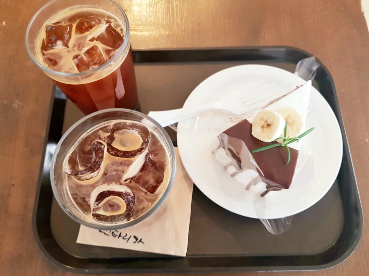 일산 카페 커피팩토리일산 창고형카페