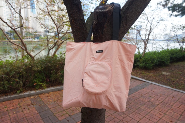  접이식 데일리백 디플라 어반포레스트 토트백 활용만점