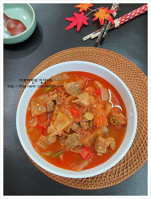  김치찌개 끓이는법 얼큰 칼칼한 돼지고기김치찌개~~