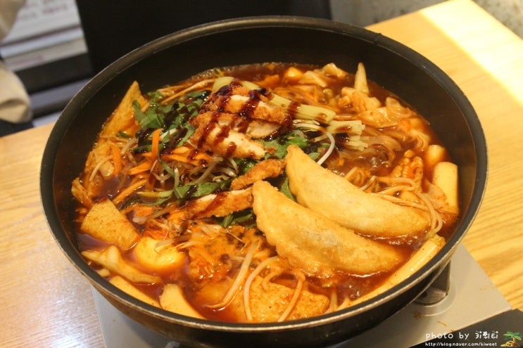  일산 즉석떡볶이 맛을 선택할 수 있는 스파이시 빌리지