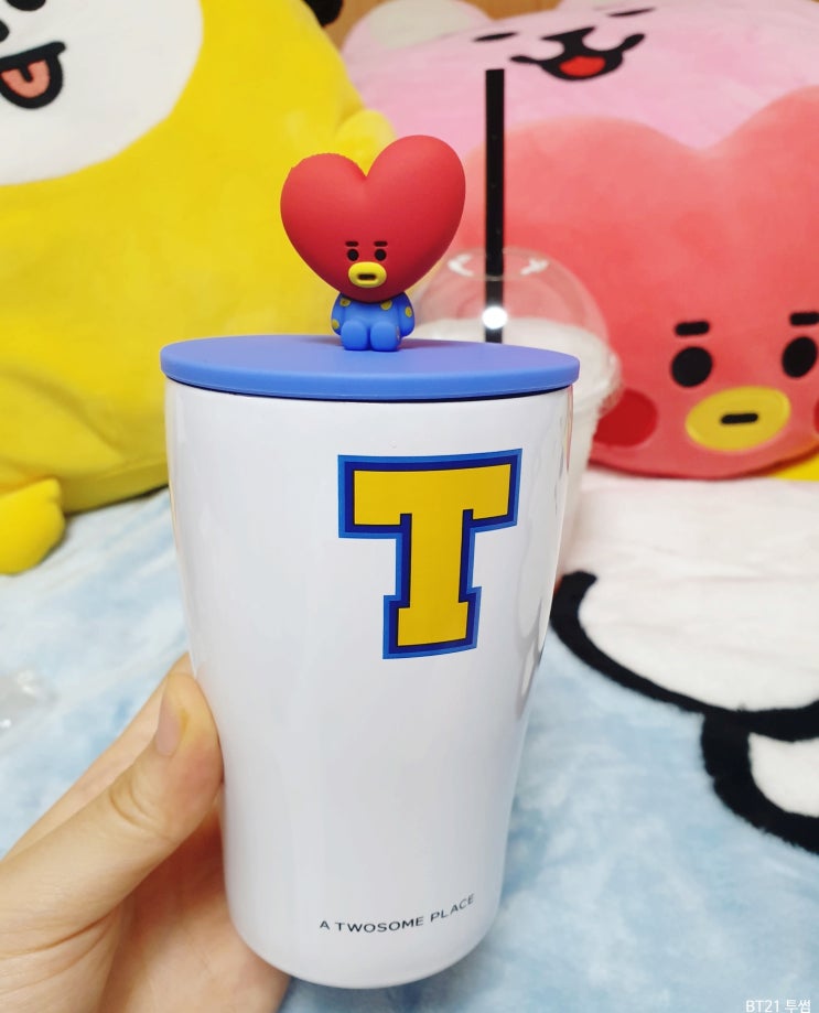  BT21 X 투썸플레이스 콜라보 타타 피규어 스텐컵 & 치즈크림 스트로베리라떼 후기!!!