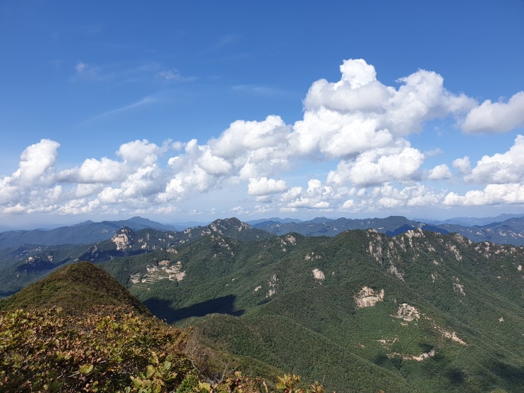 충북 괴산 청화산-조항산 연계산행('19.10.04)