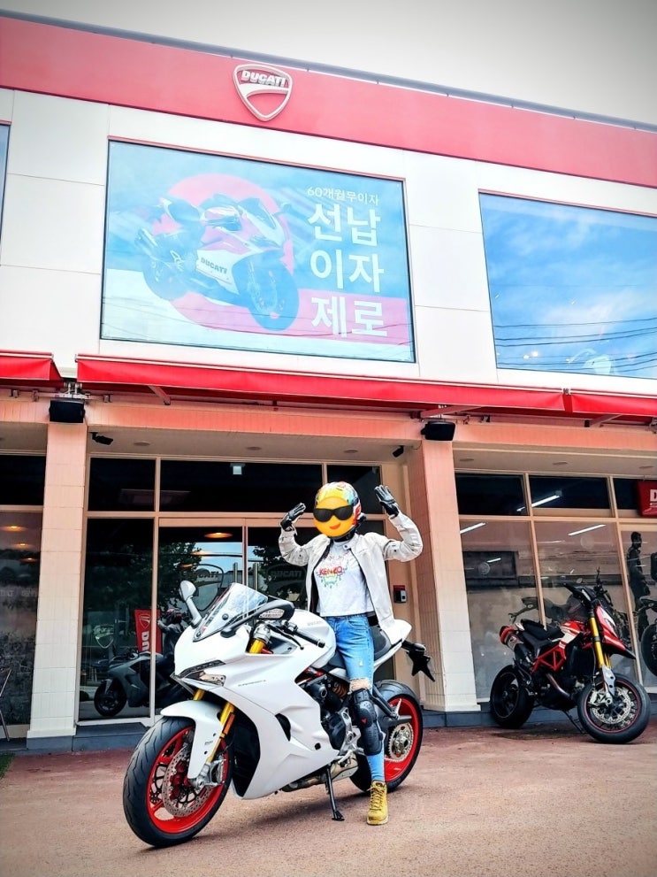  두카티 슈퍼스포츠S 화이트 DUCATI SUPERSPORT S WHITE 출고기