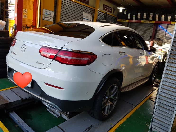  벤츠 GLC220d 쿠페 타이어 승차감을 고려하다. 235 55 19 - 255 50 19 크루젠hp71