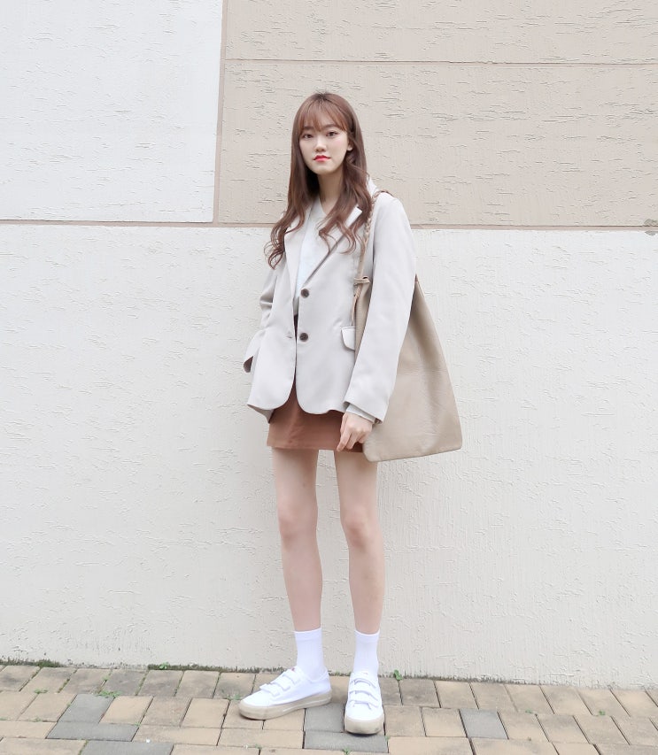  여성가죽가방 데마망 메무아르백 가을 베이지톤 코디하기