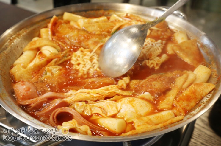 홍대 즉석 떡볶이, ‘무타리’ 홍대 떡볶이 맛집 인정이지요