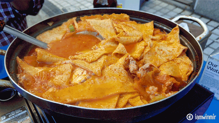 인사동 밥집, 오뎅사리 듬뿍~ 간판 없는 김치찌개 집 인사동 밥집, 오뎅사리 듬뿍~ 간판 없는 김치찌개 집