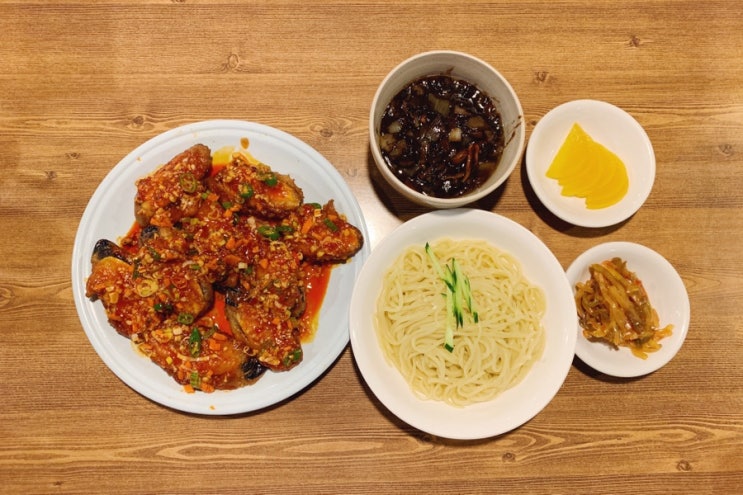  연희동 맛집 라이라이 중국집의 독특한 요리 칠리가지 맛나요