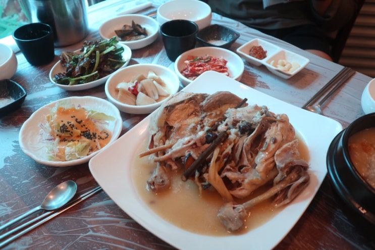  김해중앙병원 맞은편 오리백숙, 누룽지백숙 맛집 : "새벽촌 오리전문점" 이집진짜 잘하네