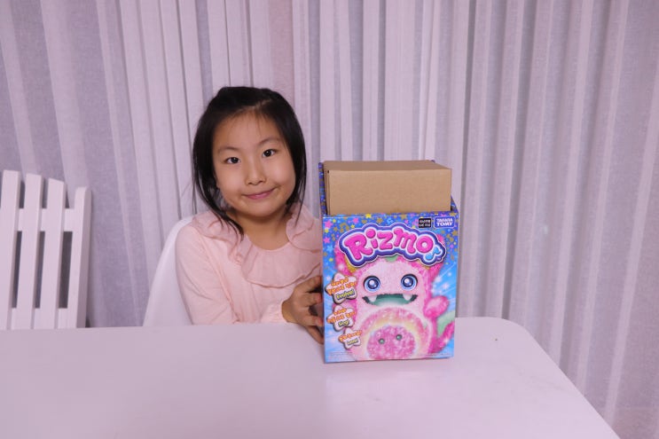  조카선물로 리즈모 말하는인형 좋아해요
