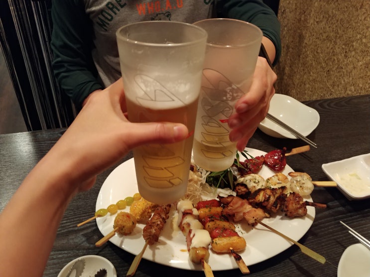  열정도 수제꼬치 맛집에서 시원하게 맥주 한잔! 용산술집 화산공 용산점