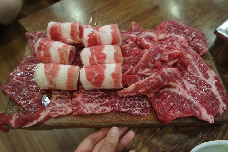  양천구 신월동 고기 맛집 소품은 돼지에서 소고기 먹고왔어요~