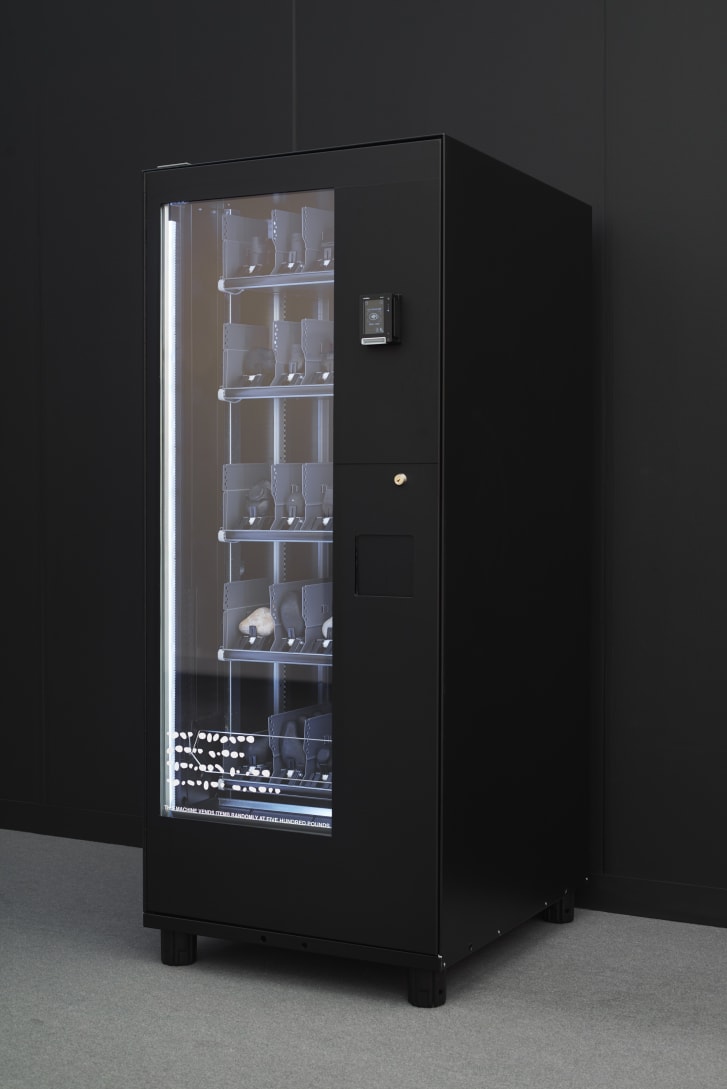  (한/영)예술품을 판매하는 자판기가 있다?!-Ryan Gander's vending machine sells art.-개념예술