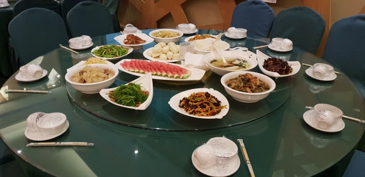  내몽고여행 옥룡사호 (Desert & Spring Resort)에서 저녁식사!