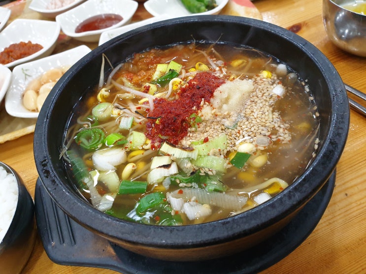  남부시장 노포 전주 해장국 - 엄마손해장국