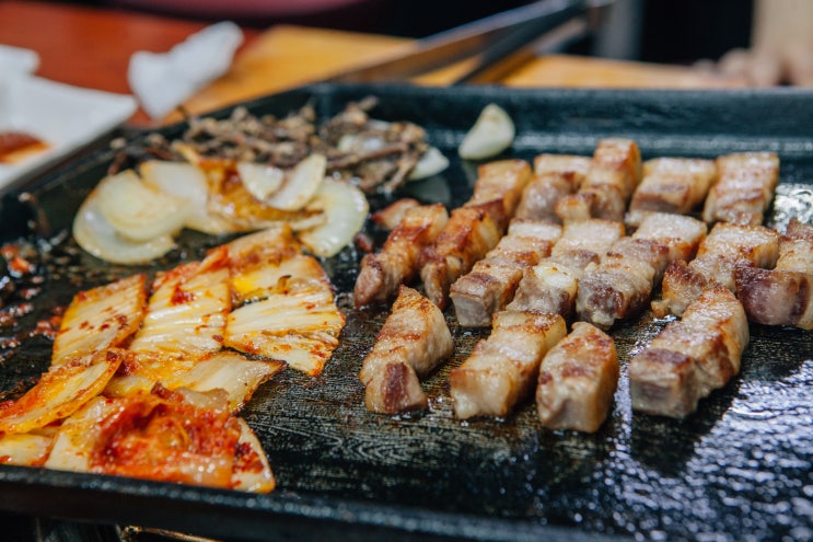  용산역 삼겹살 :: 가람떡갈비 JMT 추천 후기!