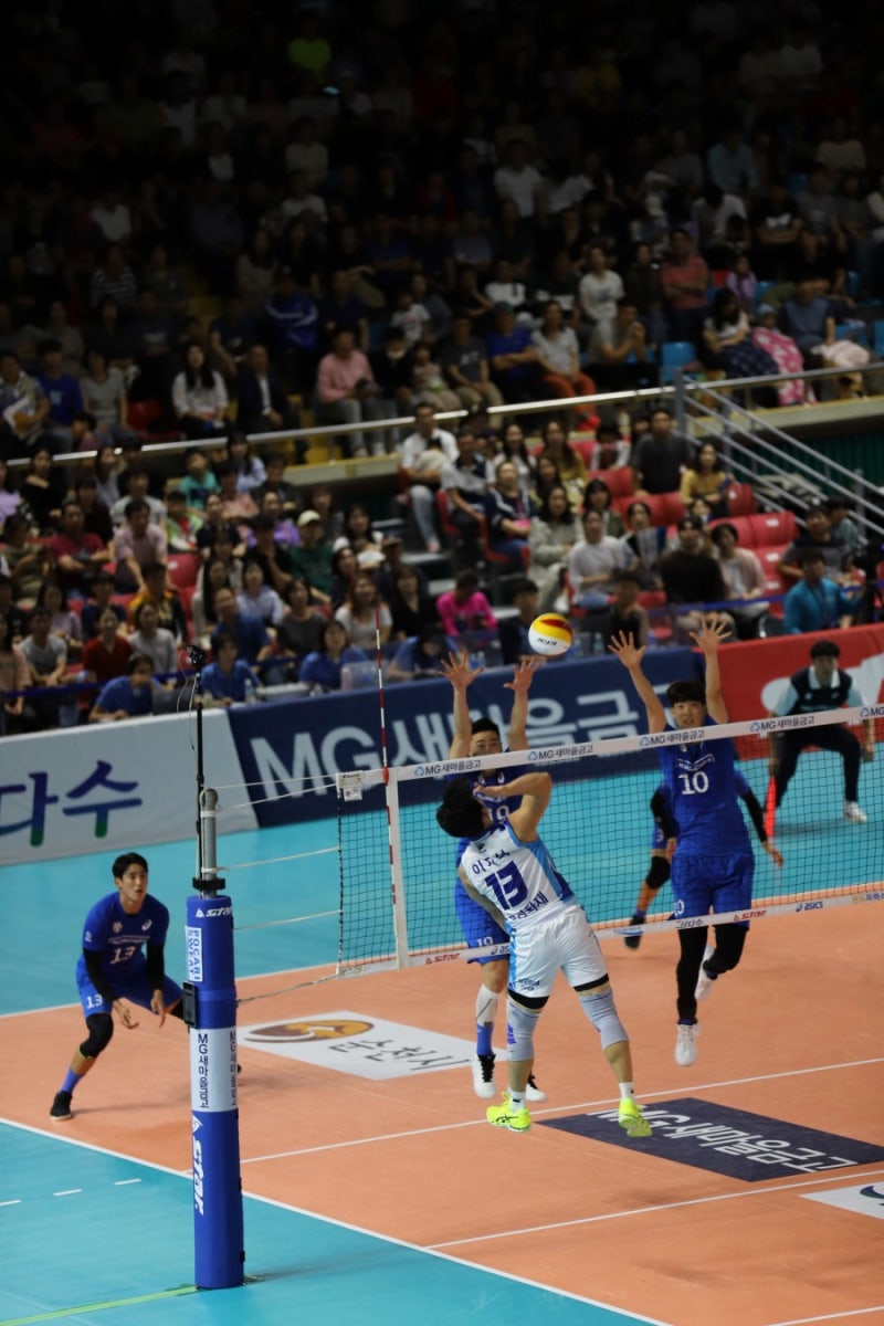 가성비 좋은 스포츠시계 방수시계 데카트론 W500 M SWIP : 네이버 블로그