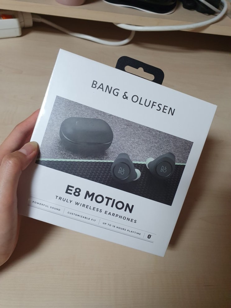  뱅앤올룹슨 Beoplay e8 2.0 motion graphite 일주일 사용 후기 + 에어팟 프로 사용기 추가