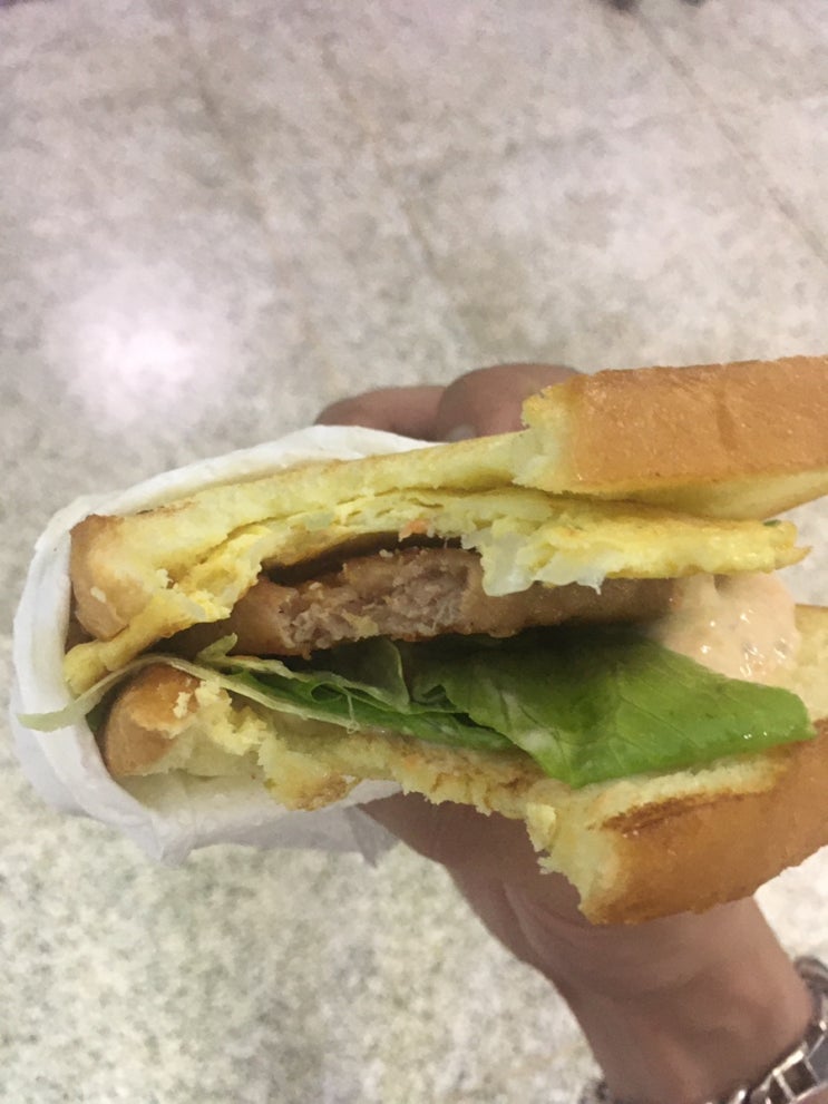  창원 중앙동 토스트가 맛있는 둘리스낵 다녀온 후기에요!