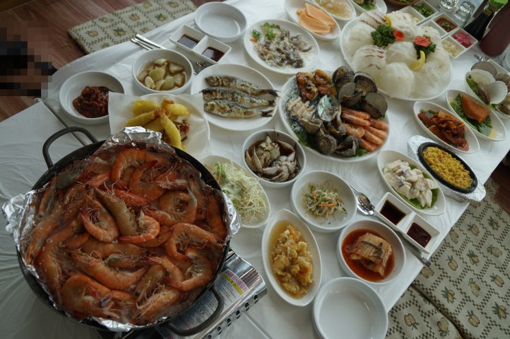  충남태안 안면도백사장맛집! 대하축제기간이라 재밌게 놀고 대하구이도 맛있게 먹고왔습니다~