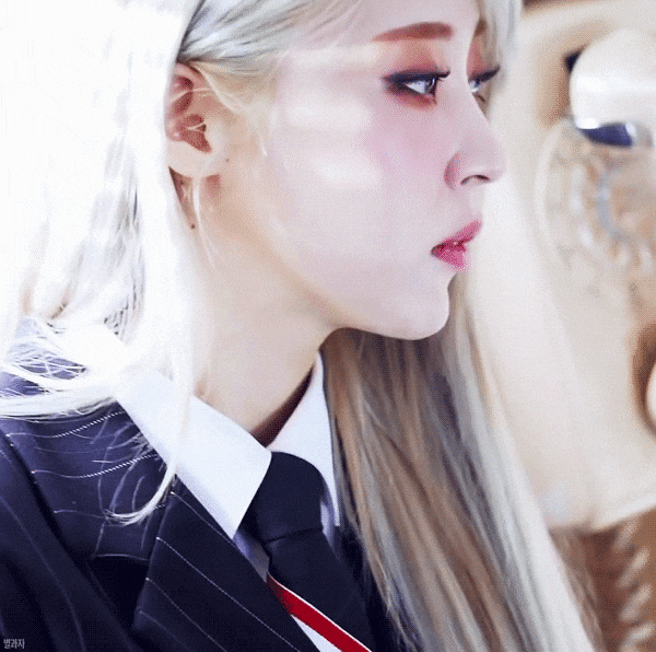  [마마무팬픽}  ::  술집여자