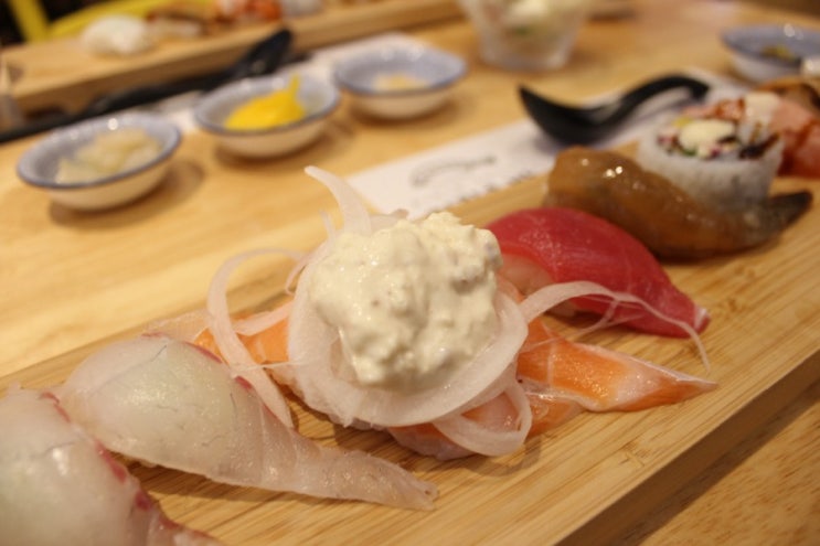  전주혁신도시 중동초밥맛집 기린초밥  회가 길어 맛있는 초밥집