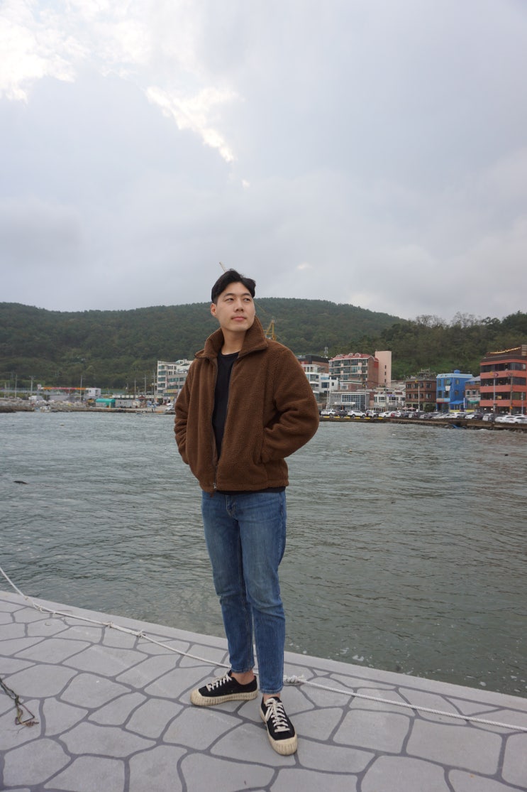  양털후리스 바다에서도 문제 없는 스파오 덤블자켓