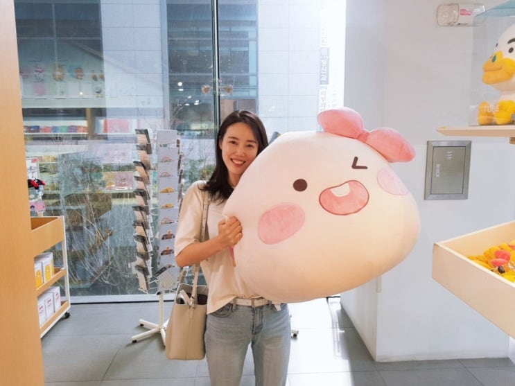  일상: 연남동 데이트- 돈까스, 까사미아, 리바트, 카카오스토어