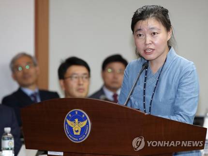 [국감현장에 나타난 영화 ‘더킹’ 롤모델] 임은정 "검찰 수뇌부 검사 자격없어..검찰 조직론자들" 조국 수사팀이 공소장을 대폭 변경 "망신스러운 수사..검찰의 정치개입"