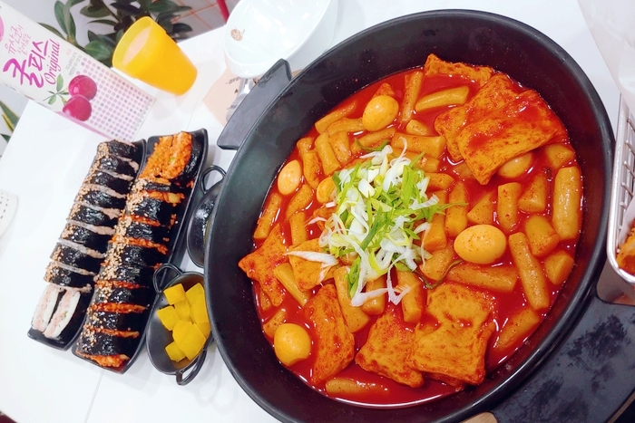  안양 떡볶이맛집! 미소가 지어지는 장소, 소소떡볶이 안양명학점!