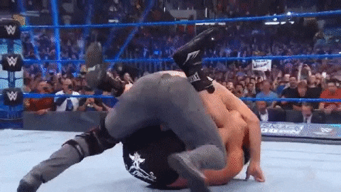 前 UFC 챔프 케인 벨라스케즈 WWE 등장, 또 브록 레스너 구타 前 UFC 챔프 케인 벨라스케즈 WWE 등장, 또 브록 레스너 구타