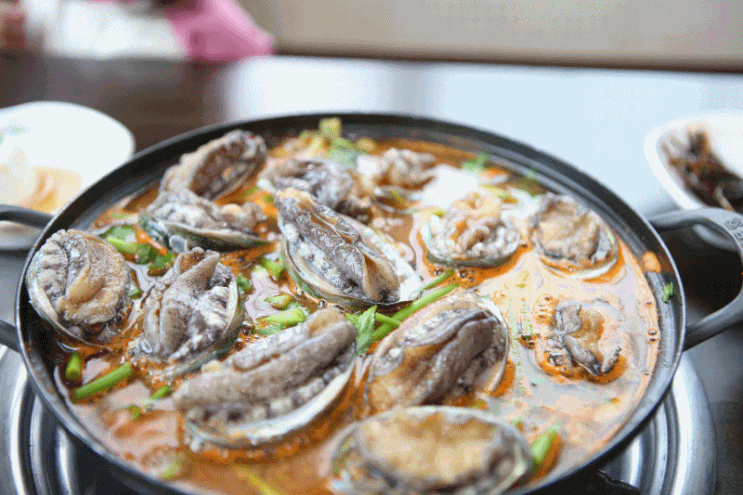  산방산 맛집 전복요리에 빠져봐!