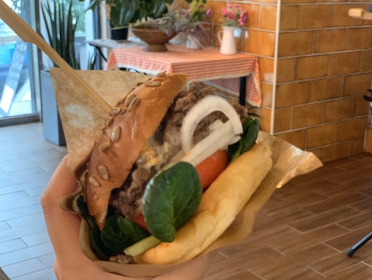  [제주 서귀포/이중섭거리 맛집] 섬버거,말고기로만든 수제버거 너무 맛있어:)