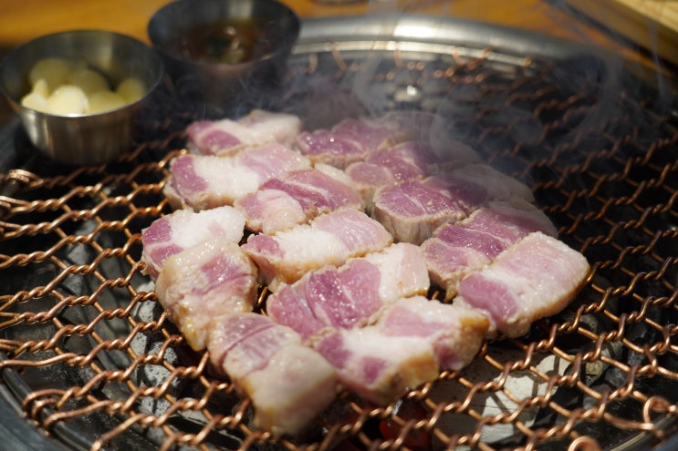  정자동 맛집] 숙성육 참숯직화구이와 뚝배기 강호식당