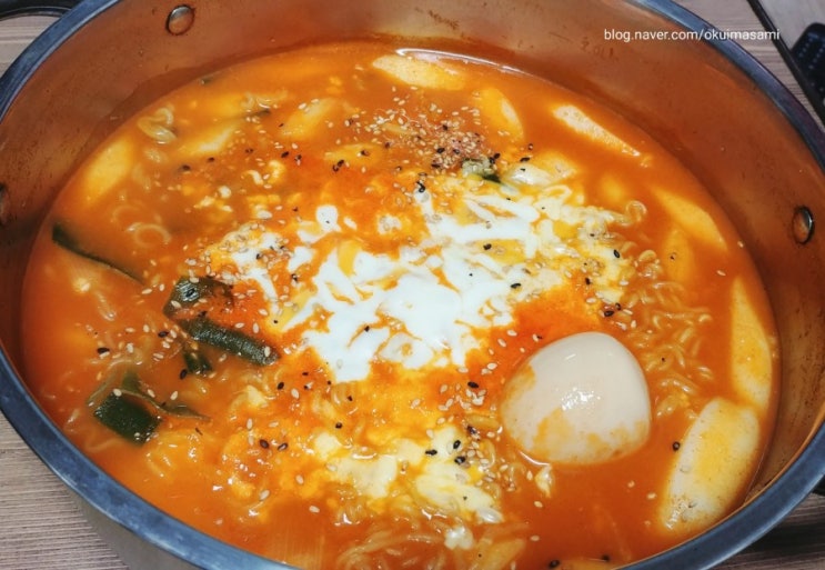  엄마표 요리 ! 치즈라볶이 맛이 환상적이다