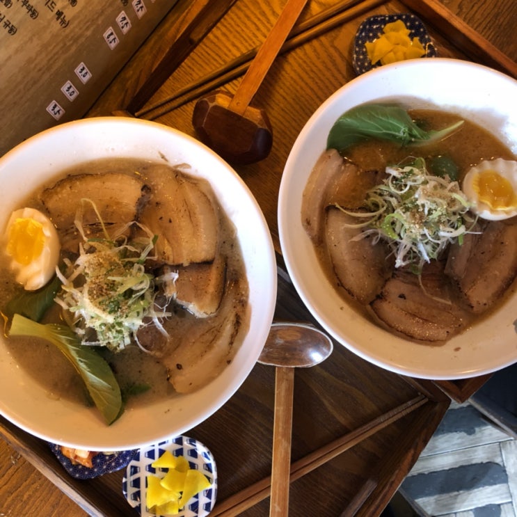  안산 중앙동 맛집 휘니치로에서 돈코츠라멘,면추가 차슈추가해서 먹기
