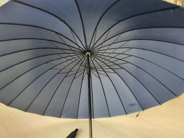 튼튼한우산 찾는다면 위너스마케팅 에서 대형장우산 만나봐