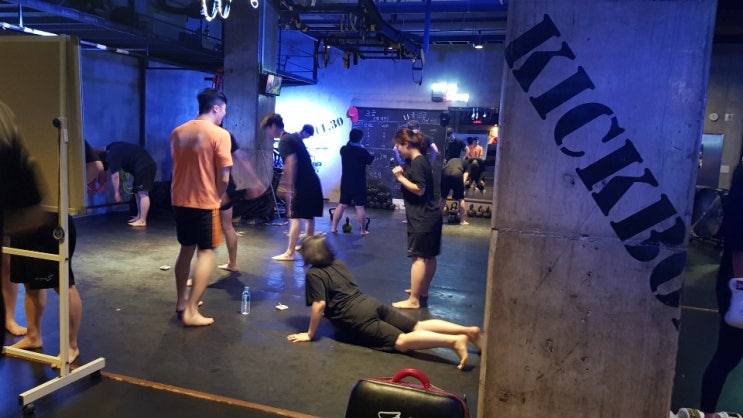 [홍대 복싱/서교동 다이어트]10월이지만 다이어트는 계속된다! 재밌는 운동을 찾으신다면 크로스핏과 킥복싱으로! (상수 합정 망원동 연남동 연희동 신촌 당산)