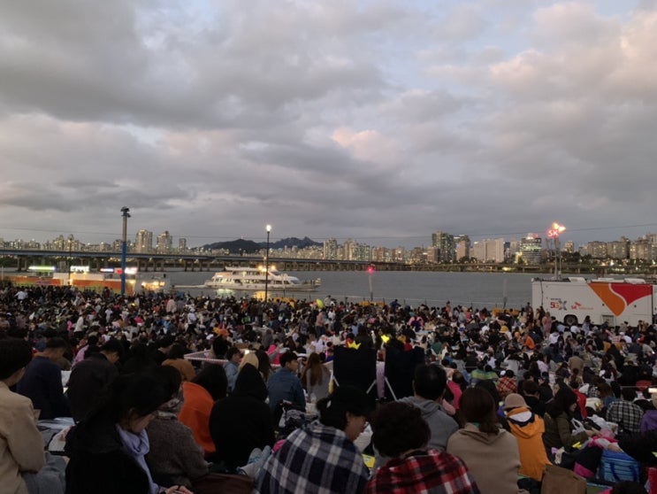  세계 최고의 여의도 서울세계불꽃축제 2019 시작 5분전