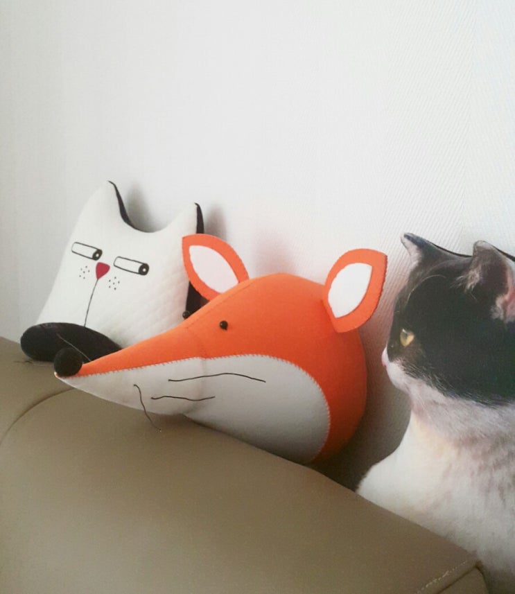  아이방소품 북유럽 여우트로피[f. 꼬꼬지] & 동네산책