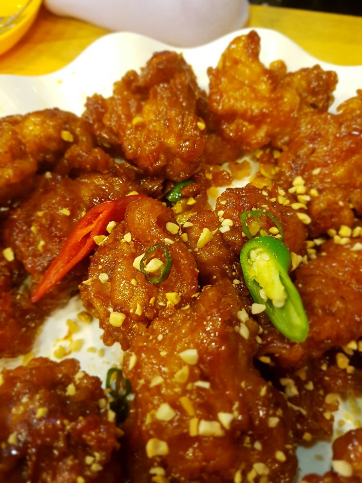  토요일 저녁 행복치킨