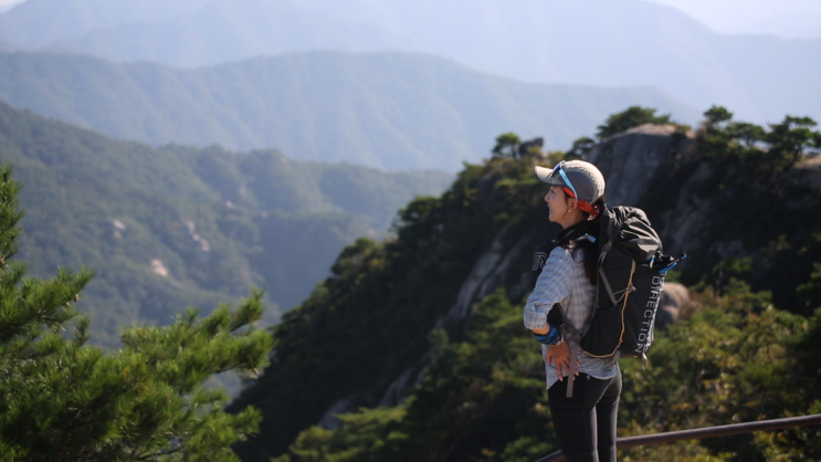 영상앨범 산 문경 대야산 용추계곡 월영대 밀재 피아골 월영대 촬영장소 작가 겸 트레일 러너 오세진 698회 영상앨범 산 깊은 산속의 비경 문경 대야산 2019년 10월 6일