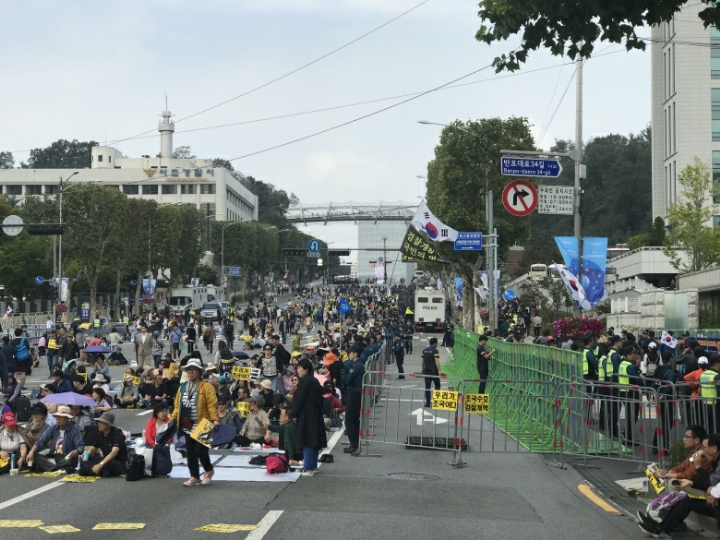  12시50분 실시간 서초동 근황