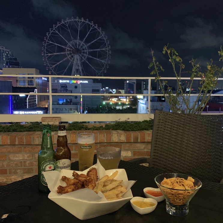  울산삼산중로술집, 울산루프탑라운지술집 옥상에서 관람차를 보며 분위기에 한 잔!