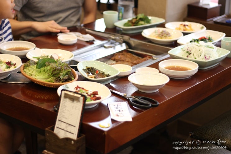 파주 돼지갈비 냉면 제일 맛있는 단골 고기집 훈장골