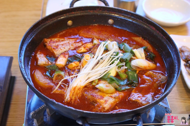 제주도 송악산 맛집 신옛촌 본점 신선한 해산물의 맛!