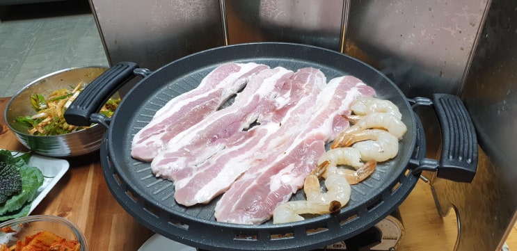  집에서 삼겹살 기름 안 튀게 굽는법