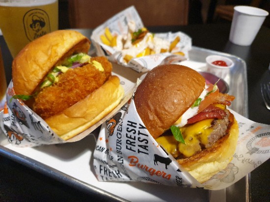  서울숲 성수동 맛집 * zesty saloon 제스티살룬 수제햄버거