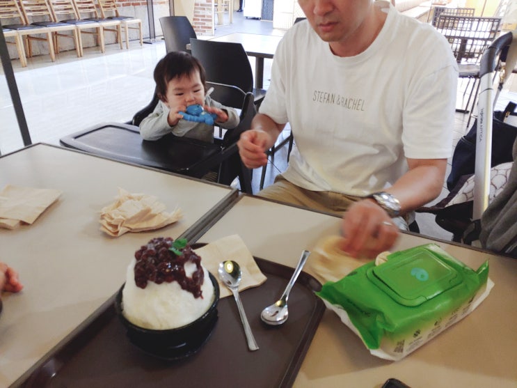  물티슈는 앙블랑. 프리미엄 밤부네이처 아기물티슈